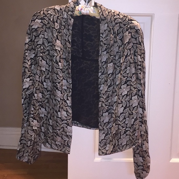 Women’s petite open jacket.NWT. Anne Klein.